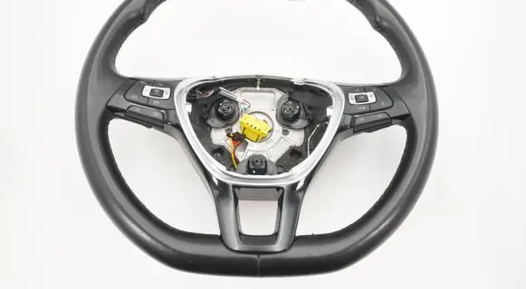 Volkswagen Tiguan Steering wheel 5TA419091AQ
