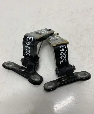 Front door hinge set