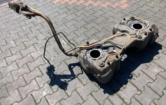 Audi Q3 F3 Fuel tank 5QF201021GF