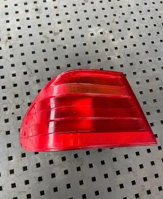 Mercedes-Benz E W211 Rear/tail lights A2108204364