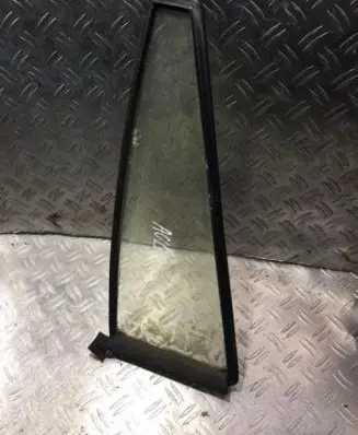 Audi 100 200 5000 C3 Rear side window