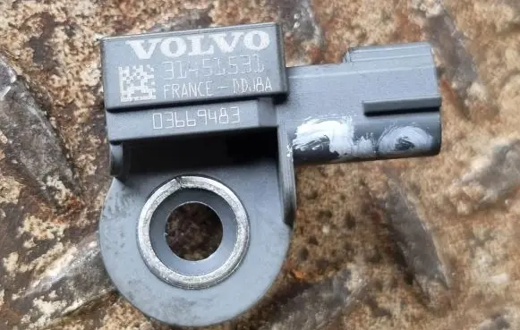 Volvo XC60 Airbag deployment crash/impact sensor 31451531