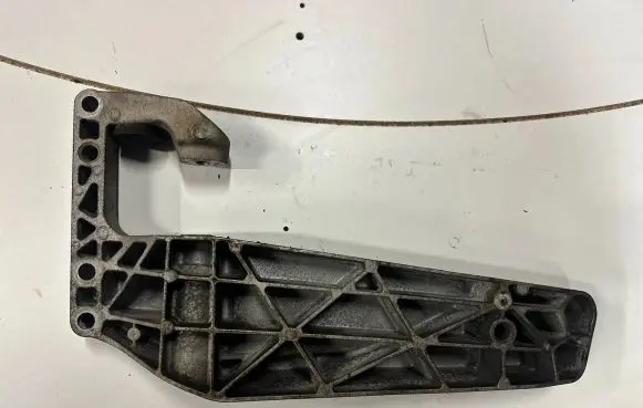 BMW X4 F26 Gearbox mounting bracket 6786567 21038310 NAC46000