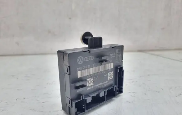Audi A4 S4 B8 8K Door control unit/module 8K0959793D