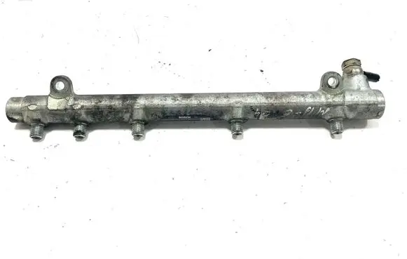 Mercedes-Benz E W211 Fuel main line pipe 0445214038 A6110700395 017139