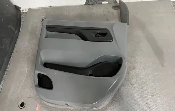 Peugeot Expert Front door card panel trim 98082244ZM 98089938ZD