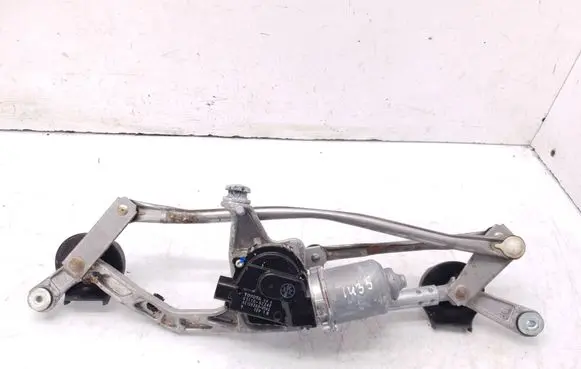 Toyota Auris E180 Front wiper linkage and motor 8511002340 AE1593003562