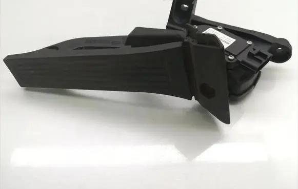 KIA Optima Accelerator throttle pedal 30039C-2T960 32726-2T900