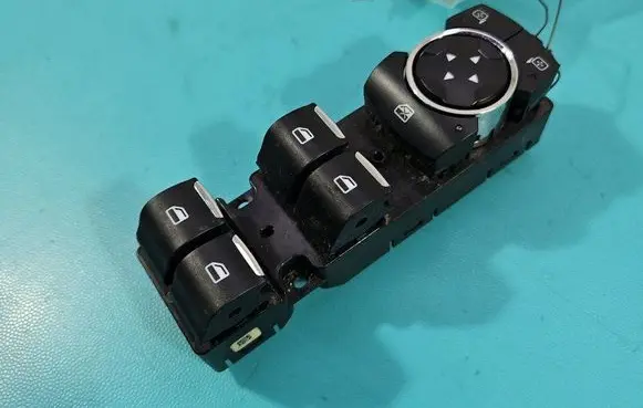 Ford Fusion II Electric window control switch DG9T-14540-ABW IMPRK1479327