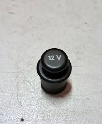 Volkswagen PASSAT B7 12 V Socket (front) 7L6919311