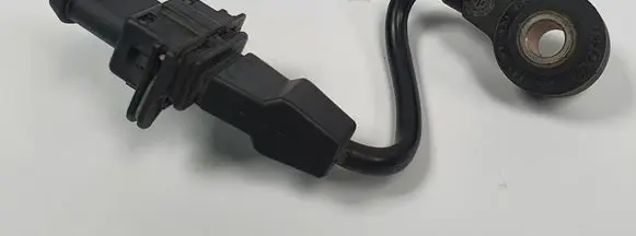 Volkswagen Golf IV Detonation knock sensor 06A 905