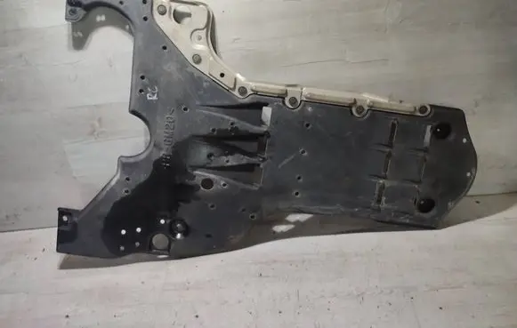 Lexus RC Gearbox bottom protection 5144253050
