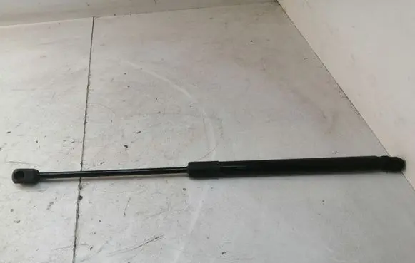 Hyundai i20 (GB IB) Tailgate/trunk strut/damper 81770C8010