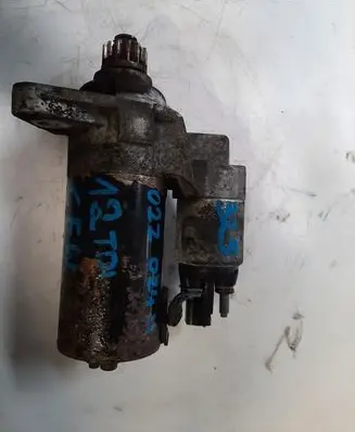Volkswagen Polo V 6R Starter motor 02Z911024H