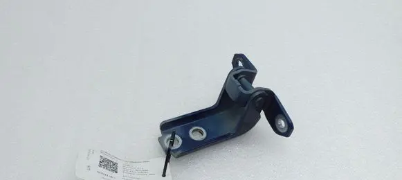 Suzuki SX4 S-Cross Front door upper hinge 812868L