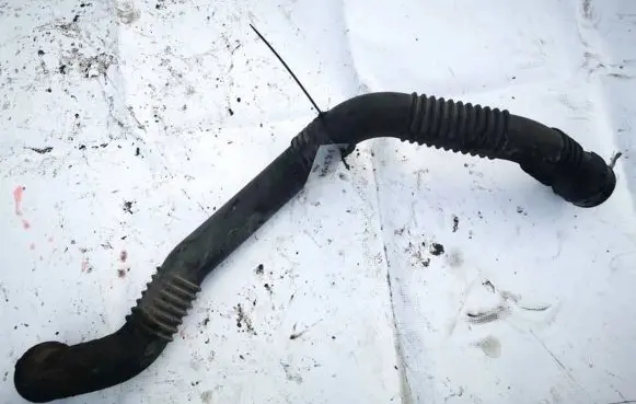 Mercedes-Benz A W169 Intercooler hose/pipe a1695200701