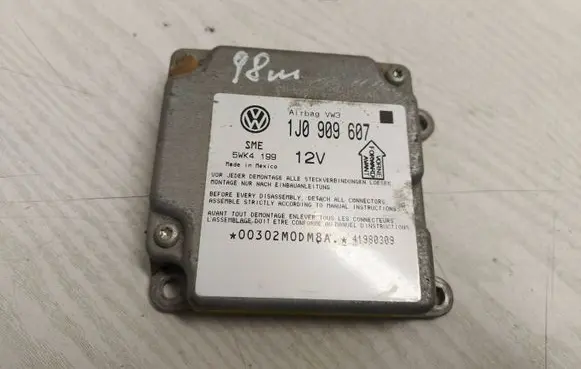 Volkswagen PASSAT B5 Airbag control unit/module 1J0909607 5WK4199