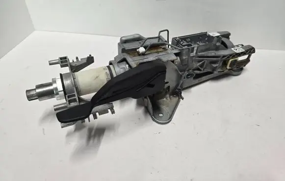 BMW 5 F10 F11 Steering wheel axle 6795345 0947508