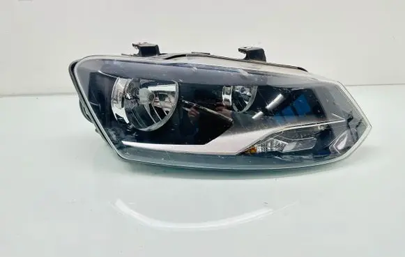 Volkswagen Polo V 6R Headlight/headlamp 6R1941008F 1EE24705102