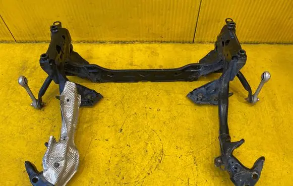 Audi A6 S6 C7 4G Front subframe 4G0399553 4G0399554B