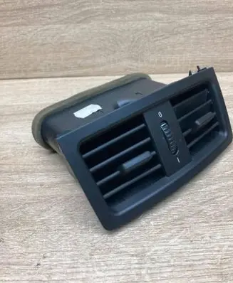 BMW 3 E90 E91 Dash center air vent grill 6932023 6932024