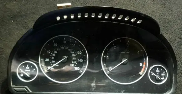 BMW 5 F10 F11 Speedometer (instrument cluster) 2000122782 9265181 25811511