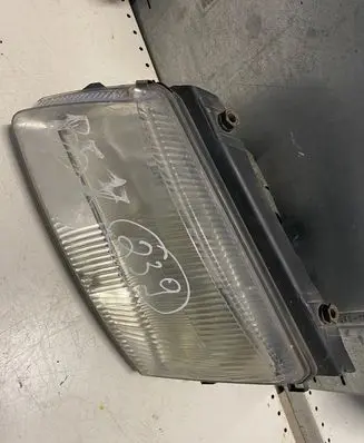 Volkswagen PASSAT B5 Headlight/headlamp