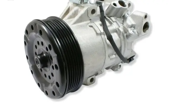 Toyota Yaris Air conditioning (A/C) compressor (pump) 883100D010 EKL31932ZA