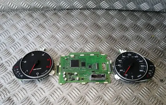 Audi A6 Allroad C7 Speedometer (instrument cluster) 1030063178 1030063184