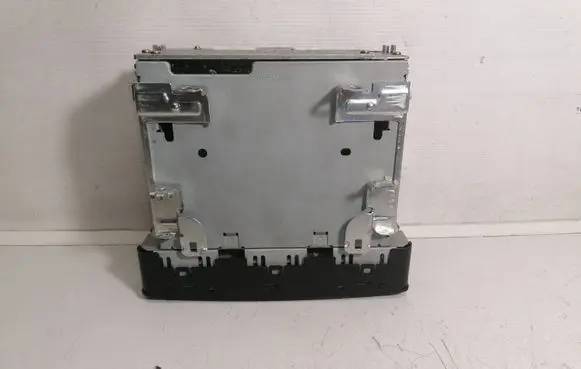 Toyota Corolla E120 E130 CD/DVD changer MGCFA00042