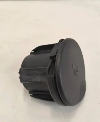 Jeep Grand Cherokee Car ashtray 05108051AA 05108052AA