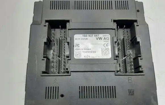 Skoda Citigo Comfort/convenience module 1S0937087