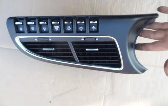 Peugeot 3008 I Dash center air vent grill 96638425XT 9685049877