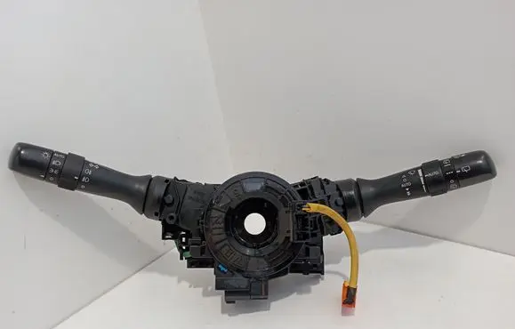 Toyota Yaris Wiper turn signal indicator stalk/switch 892450D020 173832