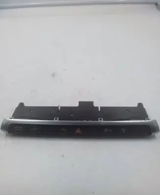 Audi A3 S3 8V Hazard light switch 8V0925301 10137208 8V0925301M