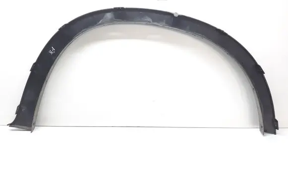 BMW X5 E70 Front arch trim 7158427 51777158427