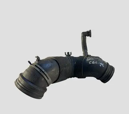 Audi A3 S3 8P Air intake hose/pipe 3C0129654