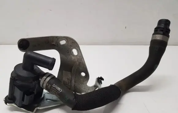 Volvo XC40 Electric auxiliary coolant/water pump 32222110 8888759988 31686818