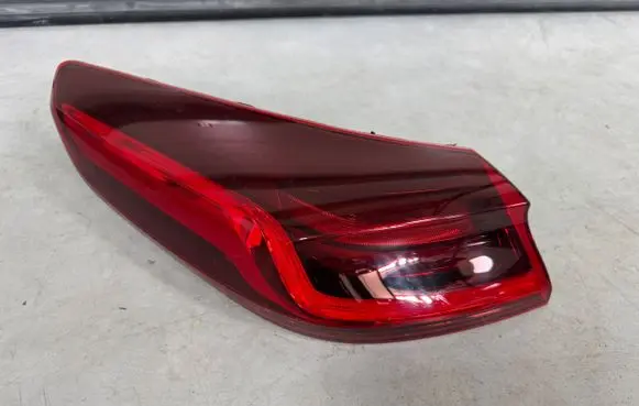 KIA Xceed Rear/tail lights 92401j7350