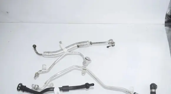 BMW 3 G20 G21 Turbo turbocharger oiling pipe/hose 5A09C64 8580972 8471773