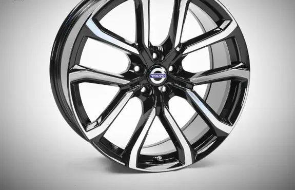 Volvo XC90 R20 alloy rim 31381202