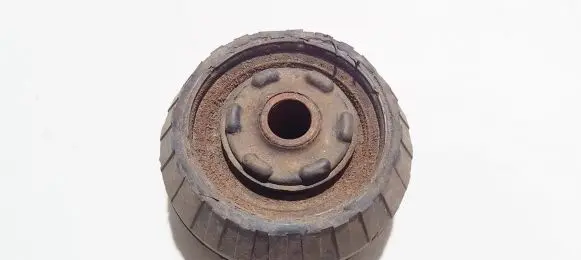 Opel Omega B1 Coil spring mount 90288206