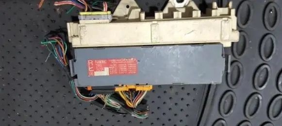 Mazda MX-6 Other control units/modules 4954951