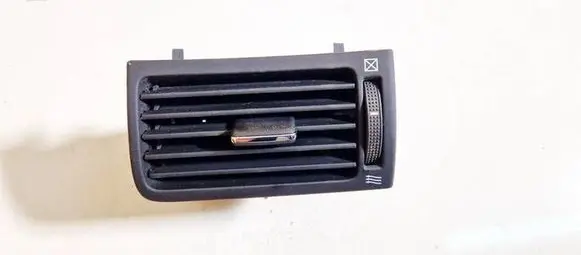 Toyota Avensis T250 Dash center air vent grill 8518