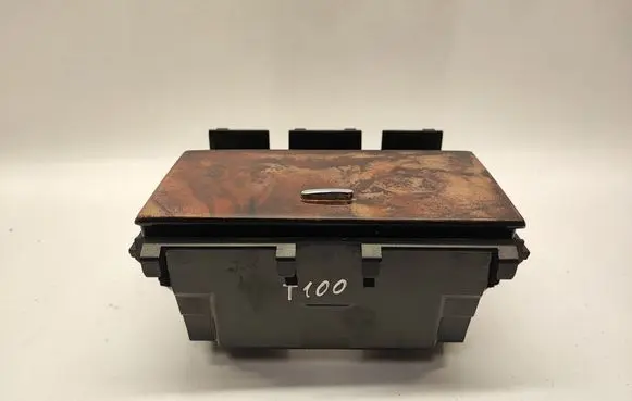 Jaguar XF X250 Cup holder 8X2354045C22