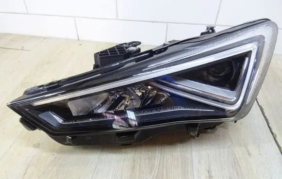 Seat Leon (5F) Headlight/headlamp 5FB941007F