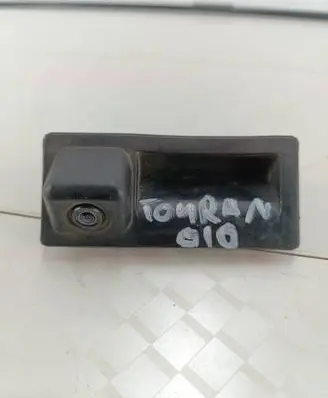 Volkswagen Touran II Tailgate handle with camera 1T0827566B