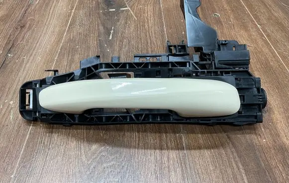 Mercedes-Benz E W213 Front door exterior handle A0997601800 A2137230400