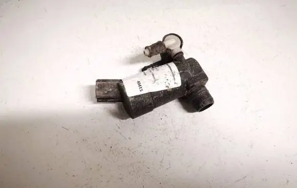Toyota Yaris Windscreen/windshield washer pump