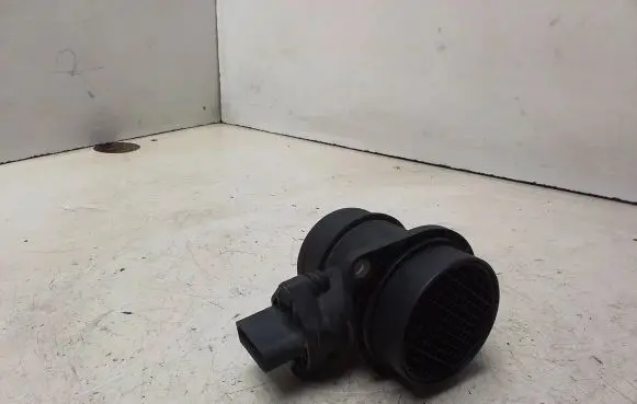 Volkswagen Sharan Mass air flow meter 0280217121
